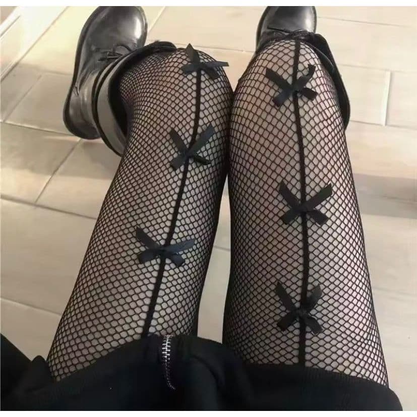 Meia arrastão com laçoes kawaii estampada caveira estilo alternativo goth egirl