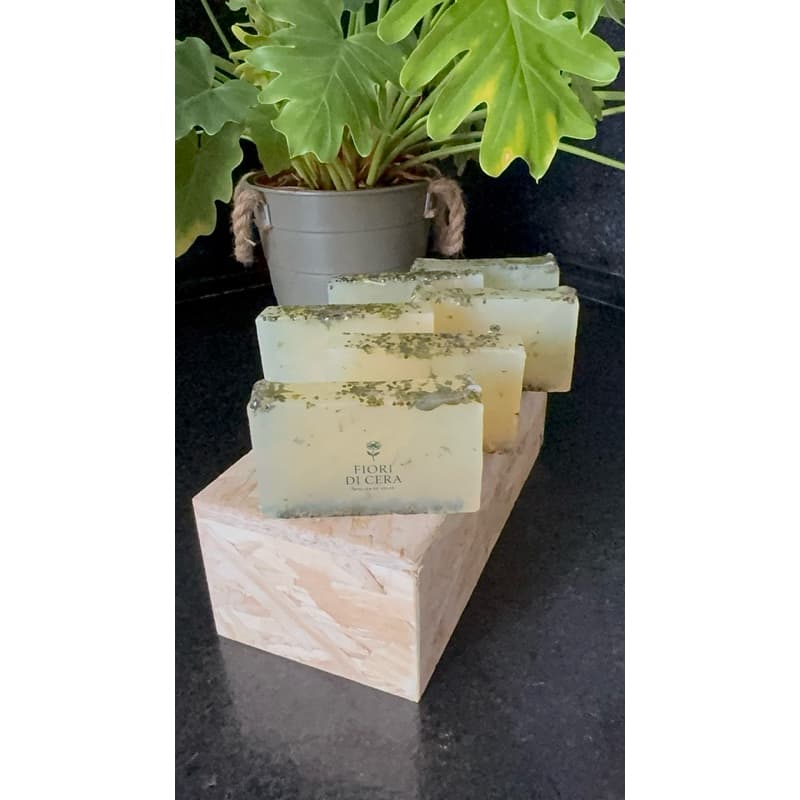 Kit 3 Sabonetes Artesanais Aloe Vera 100g | Glicerina Vegetal | Esfoliante Natural | Hidratação e Relaxamento