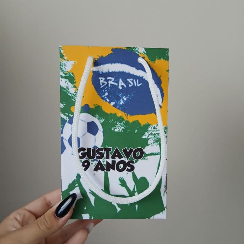 ENVIO RAPIDO - 10 | 20 | 30 Sacolinhas Surpresa Lembrancinha Personalizada Futebol - Brasil - PEGUE E MONTE