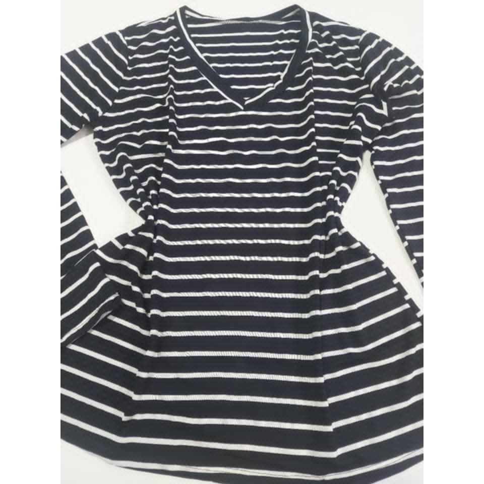 Blusa feminina de gola v