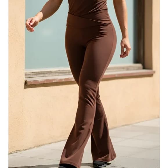 Calça Flare Fitness Feminina Modeladora e Confortável Academia