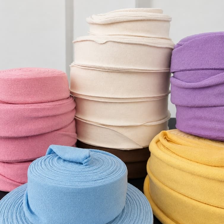 Frisos de Malha 100% Algodão cores variadas, ideal para detalhes e acabamento em peças.