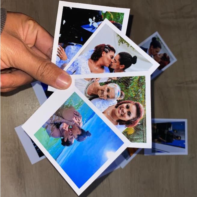 KIT COM 100 MINI FOTOS - CABE NA CAPINHA DO CELULAR / PRESENTE PARA NAMORADO(A)