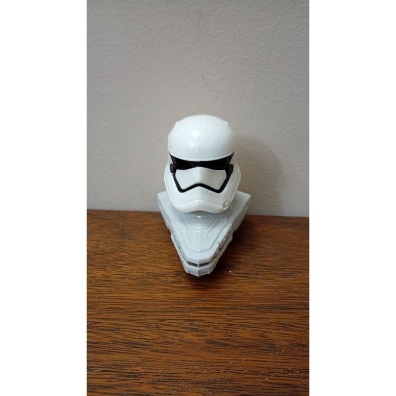 brinquedo boneco nave Stormtrooper star wars McDonald's 2020 usado colecionável