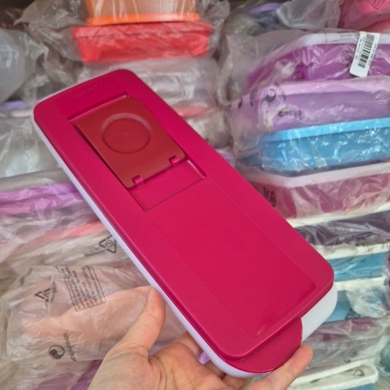 Forma de Gelo 14 Cubos Tupperware Original com Tampa