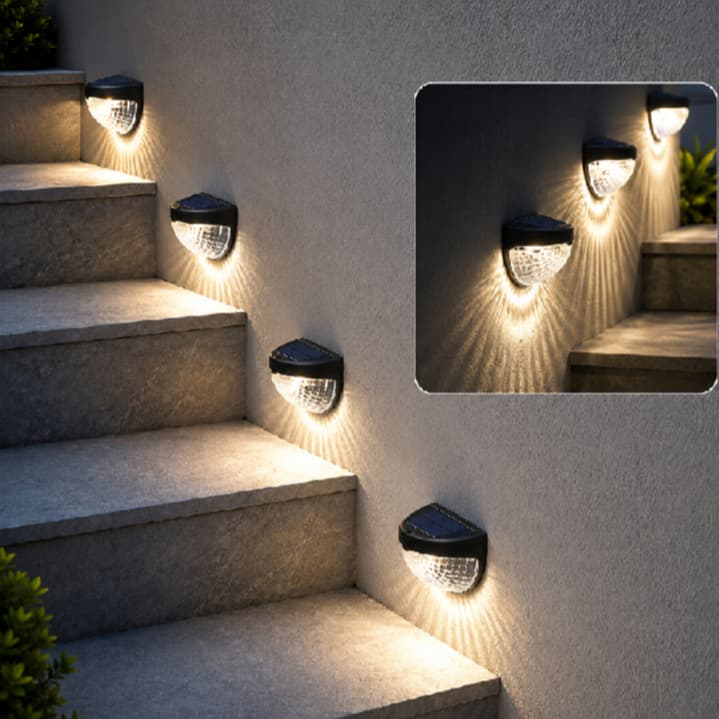 Luminária Solar Externa Lâmpada com Sensor de Presença Para Jardim - Oferta
