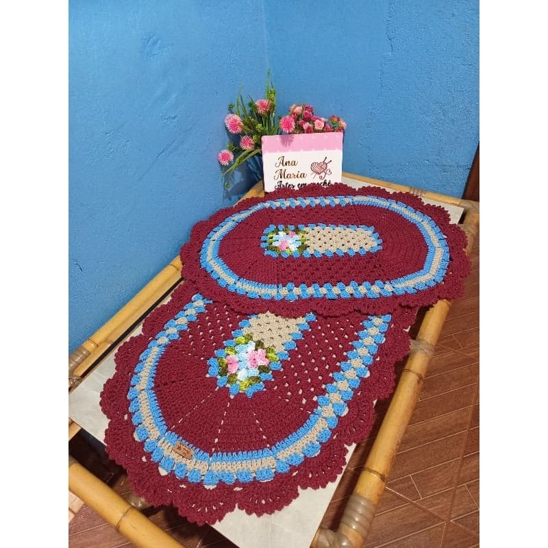 Tapetes de Crochê Oval – Kit com 2 Peças – Feito à Mão