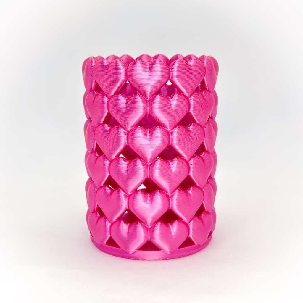 Porta lápis/ Porta Caneta/Porta pincel/Porta maquiagem cilindro em corações rosa/