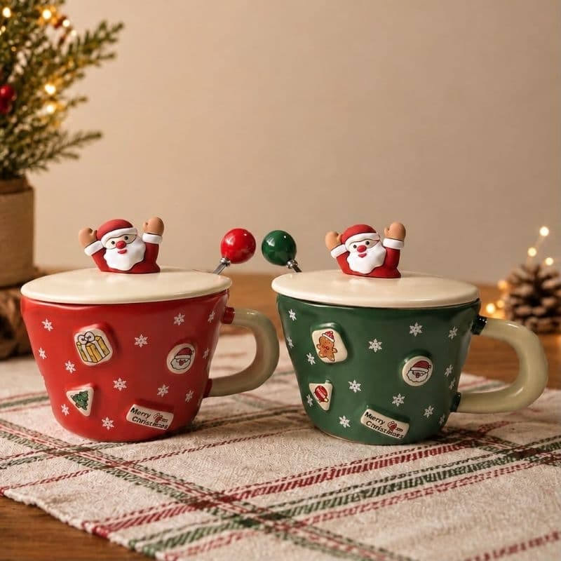 Xícara Com Tampa E Colher De Natal Papai Noel Borrachas 380ml