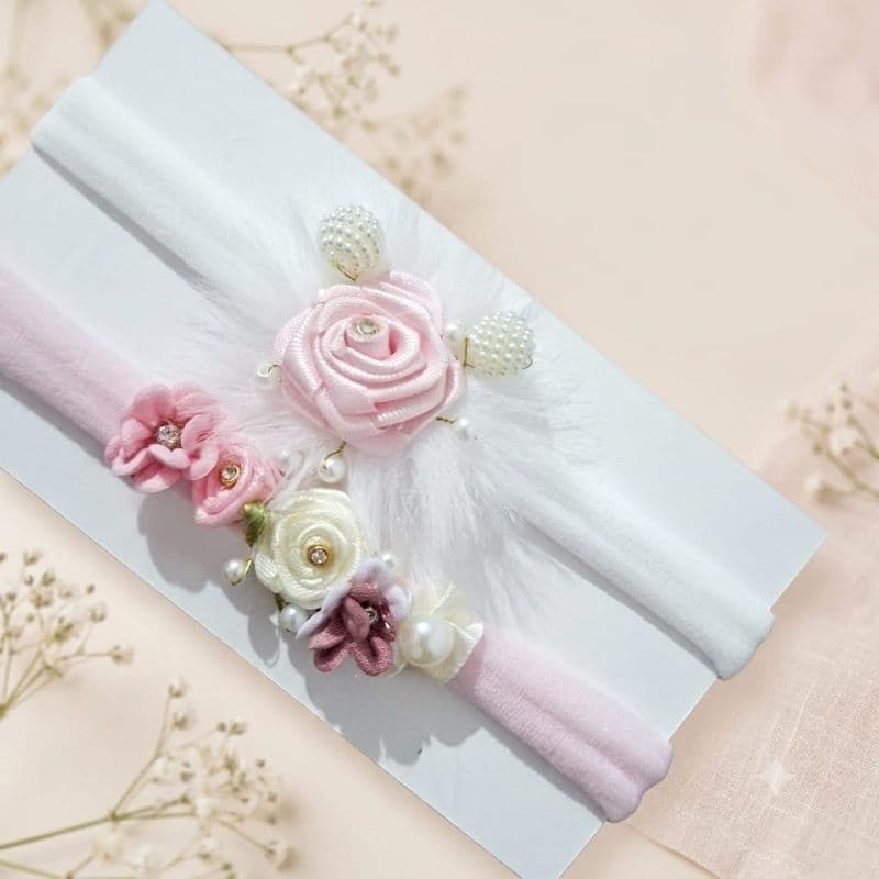 kit 2 Faixinhas de Bebê Luxo Meia de Seda com Flores Artesanais e Pérolas | RN ao Infantil/Maternidade/Batizado/Festa