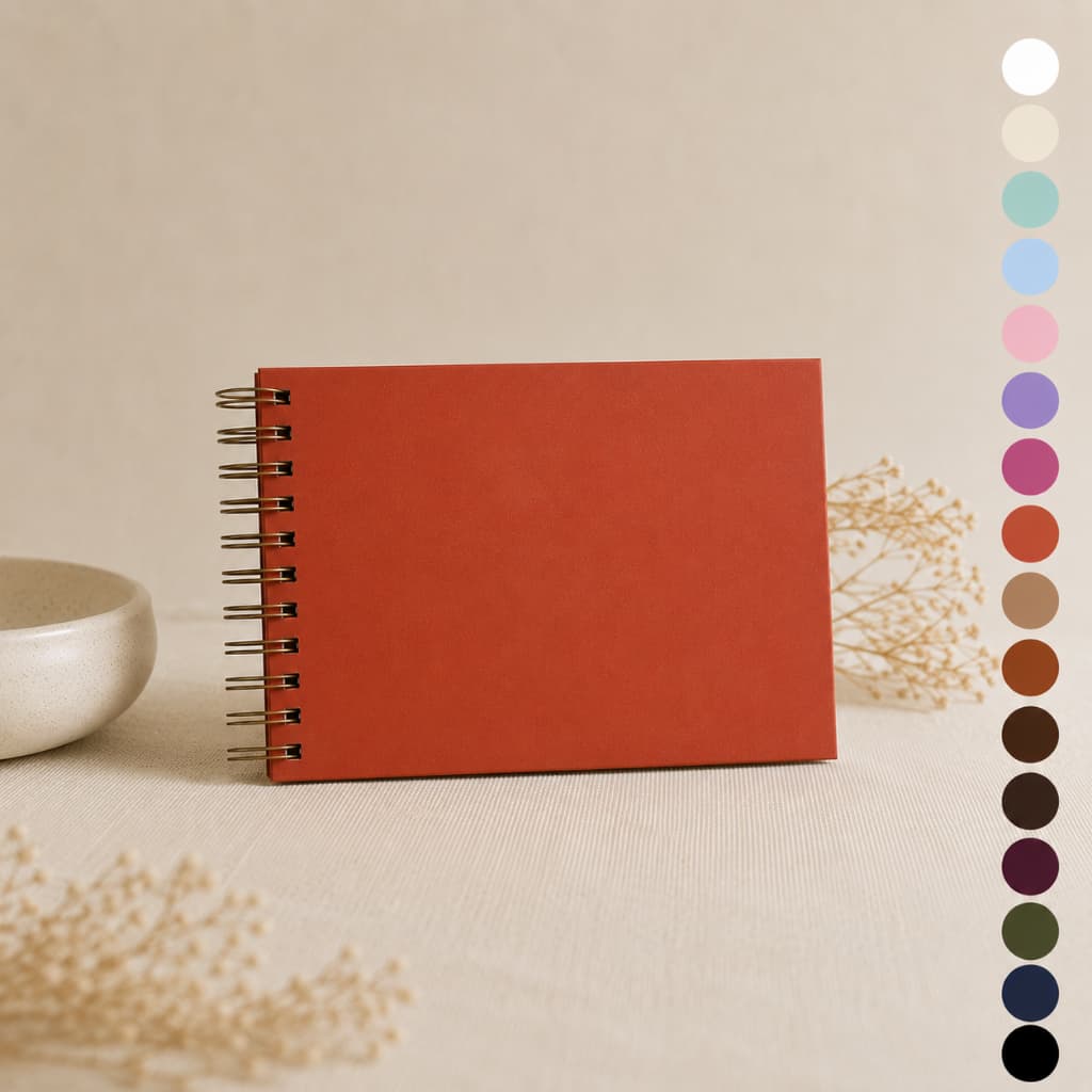 Caderno Scrapbook A5 (15x21cm) Capa Lisa Várias Cores de Capa Folhas Pretas, Brancas ou Kraft 180g