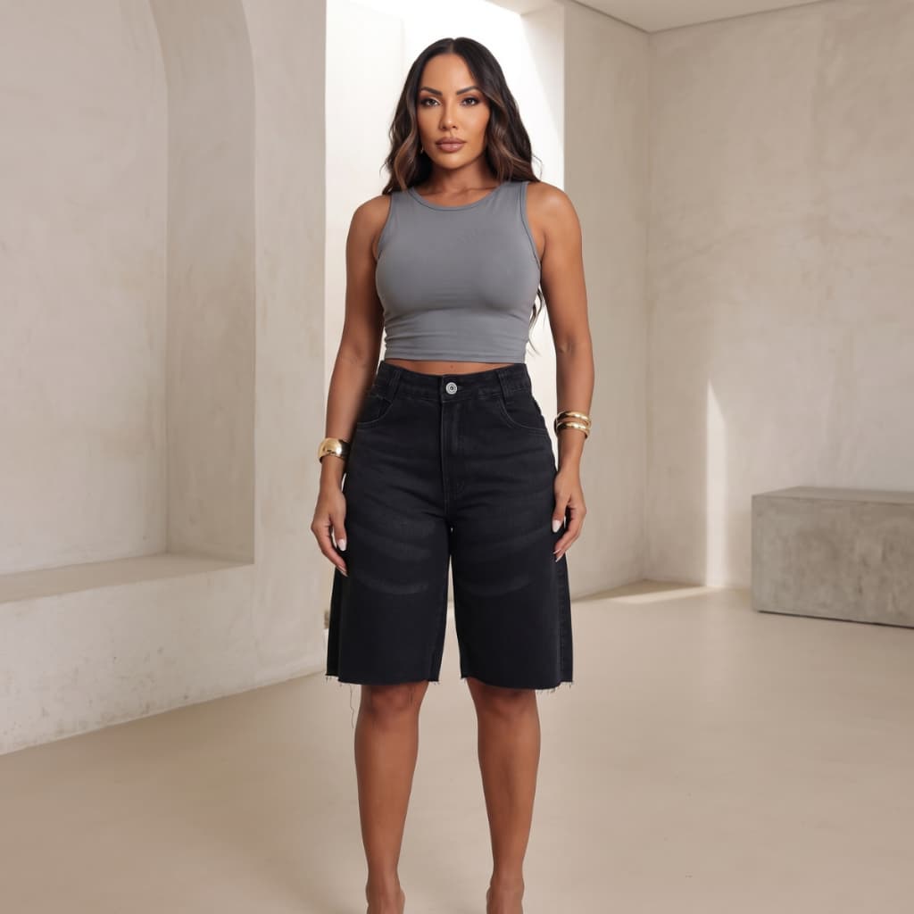 JORTS JEANS FEMININO COM BARRA DESFIADA CINTURA ALTA CASUAL