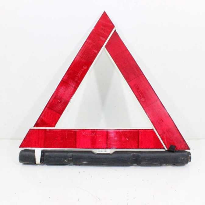 TRIANGULO AUTOMOTIVO SINALIZAÇÃO UNIVERSAL