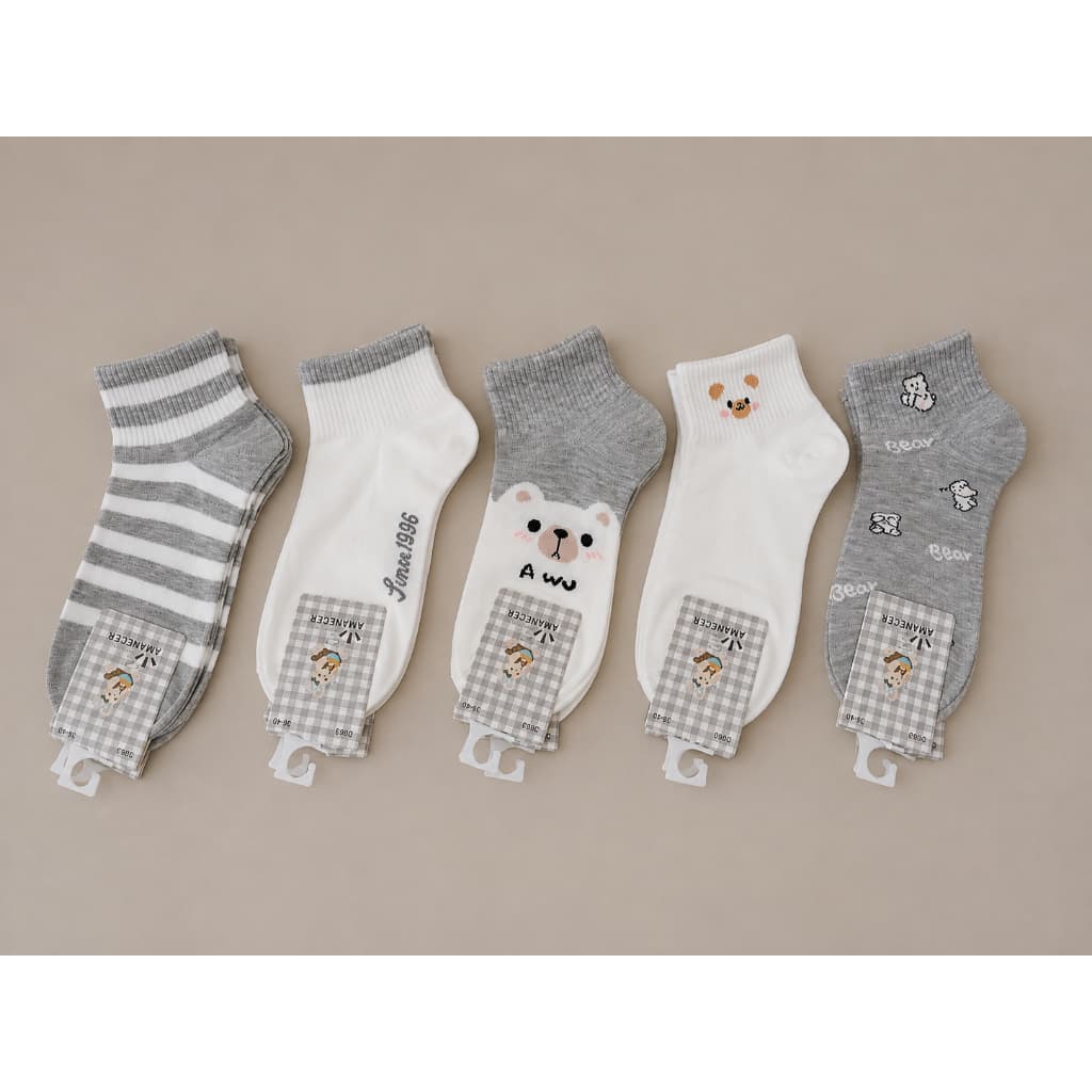 Kit 3 Pares Meia Feminina Estampadas \Cores Fofas e Variadas \ Meia confortável.