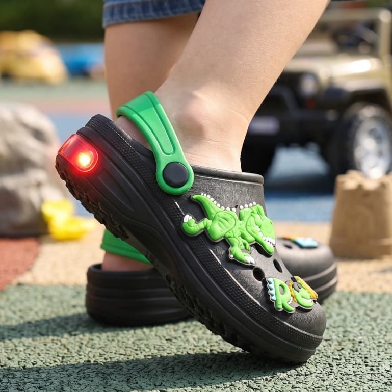 Babuche LED Infantil Masculino Criança Leve Macio Menino Escolar Promoção Confortável Envio Rápido