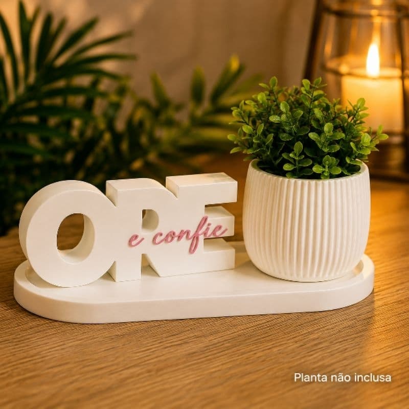 Kit Decorativo Ore e Confie com Vaso e Bandeja Decoração Cristã Religiosa para Sala Quarto Mesa Aparador