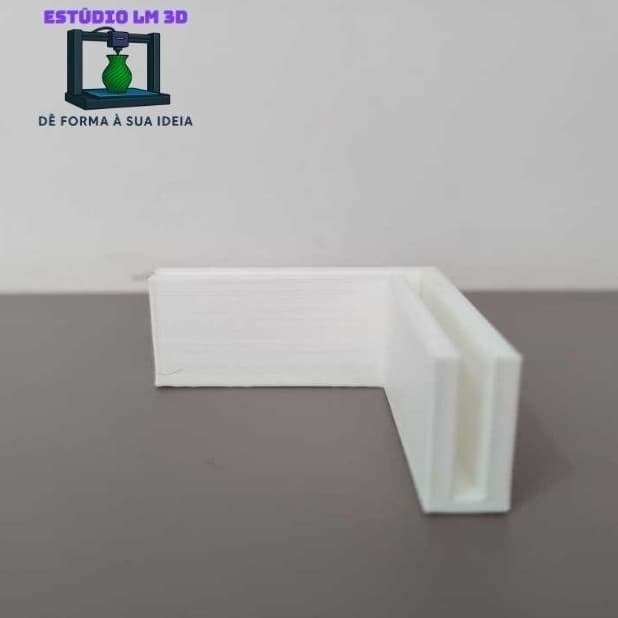 1(Uma) UNIDADE Cantoneira em L 3mm (UNIDADE) - ideal para união de placas em MDF para estúdio fotográfico