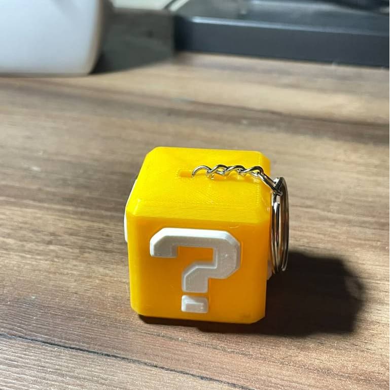 Chaveiro Caixa Misteriosa Amarela Bloco Mario