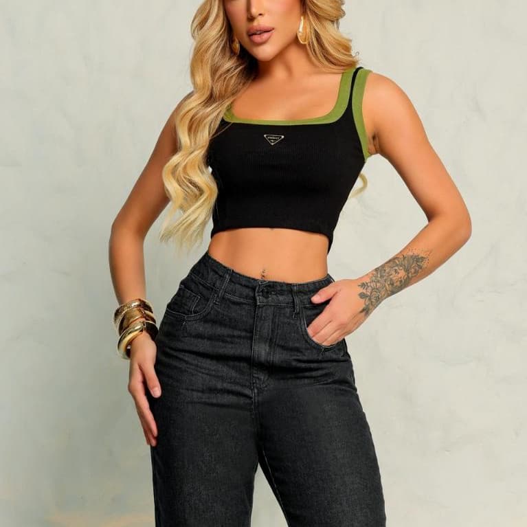 Calça Jeans Feminina Mom Lança Perfume Premium Modelagem Moderna