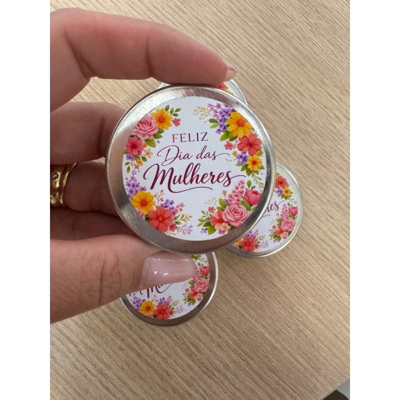 Vela na latinha - lembrancinha - dia das mulheres - dia das mães