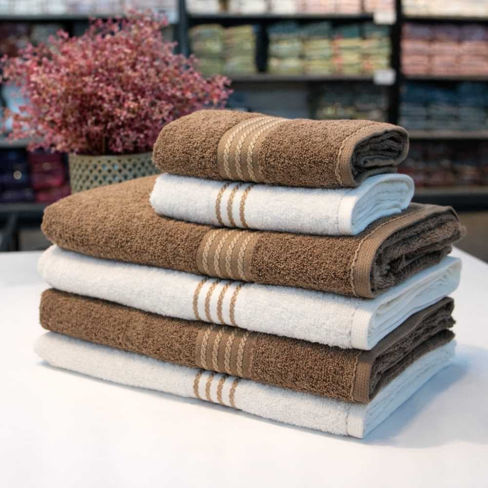 Kit de Toalhas, 2 Toalhas Banho e 1 Toalha Rosto marrom, 2 Toalhas Banho e 1 Toalha Rosto branco, 400g, super macia.