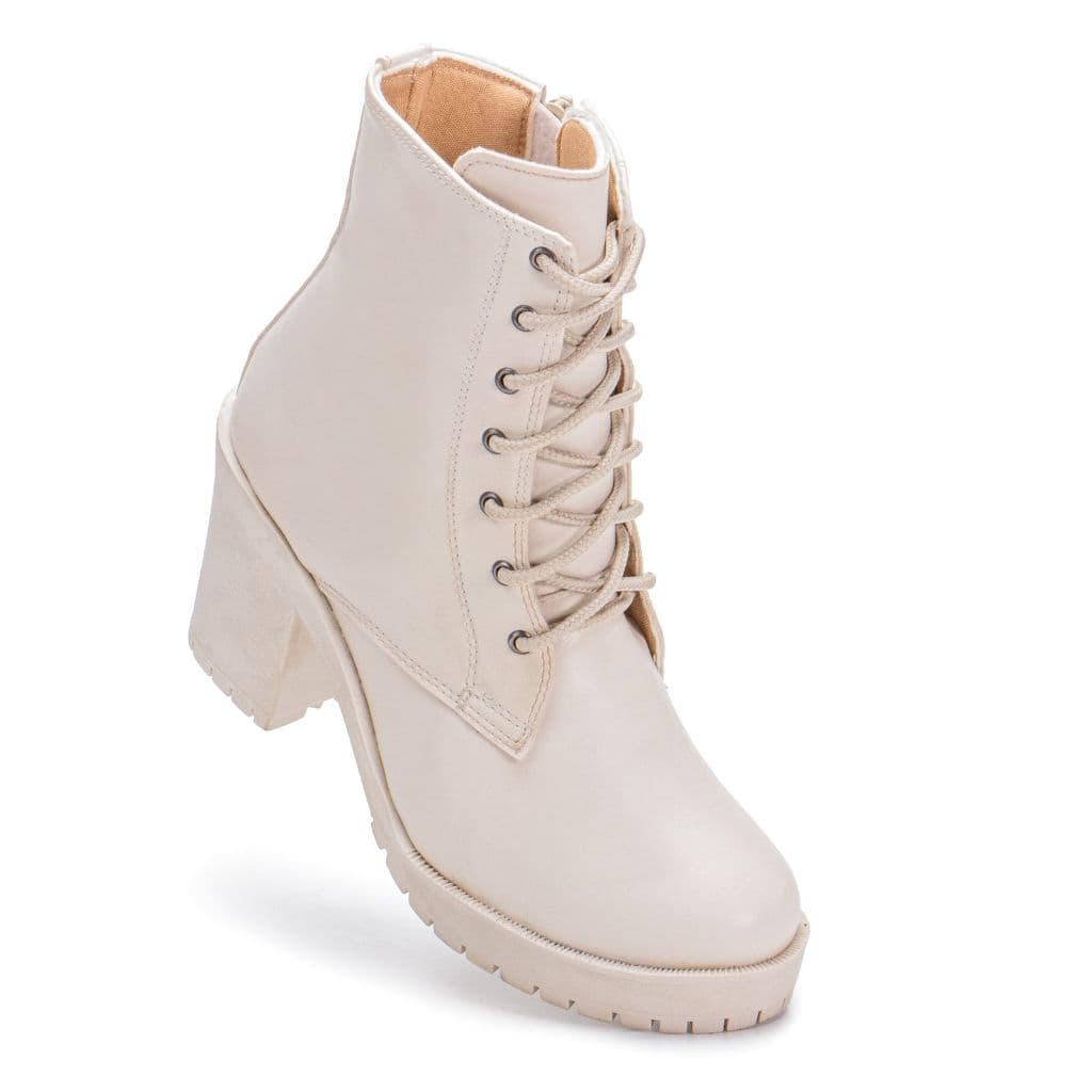 Bota De Salto Coturno Cadarço Feminina Blogueira Inverno