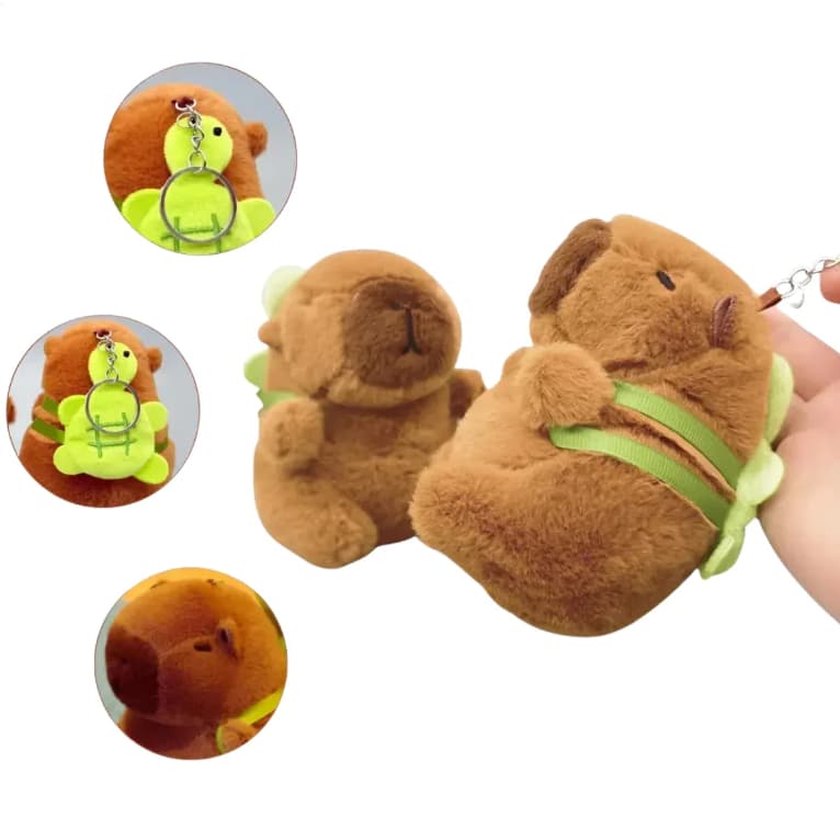 Chaveiro Capivara Pelúcia Com Fantasias Modelos Sortidos