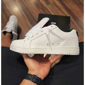 TENIS MASCULINO ENVIO RAPIDO PROMOCAO RELAMPAGO
