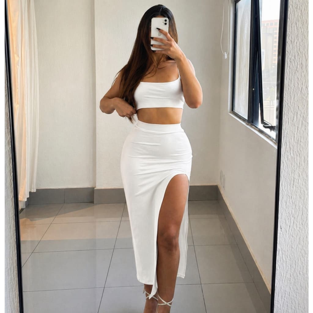 Conjunto Olívia Saia Longa com Fenda e Cropped Suplex Gringa Olívia