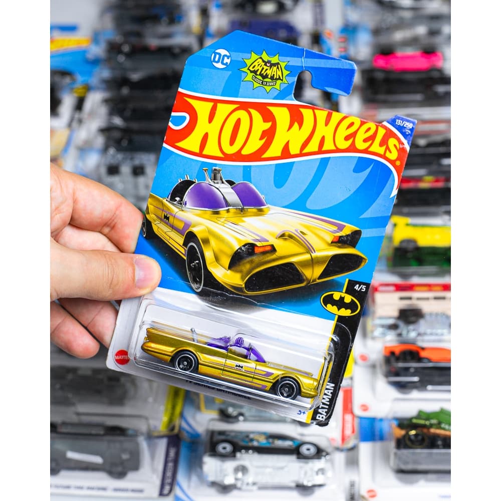 Hot Wheels TV Series Batmobile - Batman HCW61