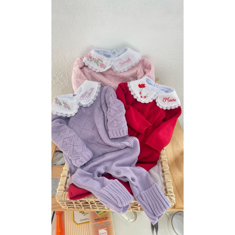 conjunto macacão tricô bebê com body personalizado/saída maternidade/primeira troca