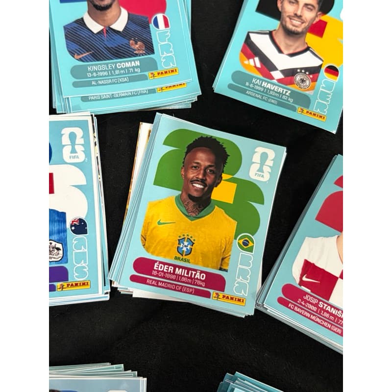 Kit 60 Figurinhas impressas da Copa do Mundo Kit Colecionável 3 seleções completar Para Completar Álbum Futebol