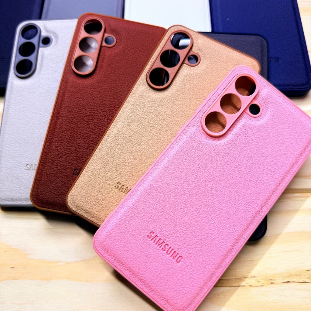 Capa Capinha Samsung Galaxy A15 / S25 FE / A14 / A05 / S24 FE Couro Premium Aveludada Luxo Anti Impacto Proteção camera