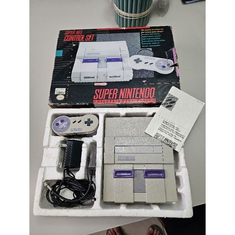 Super Nintendo na caixa