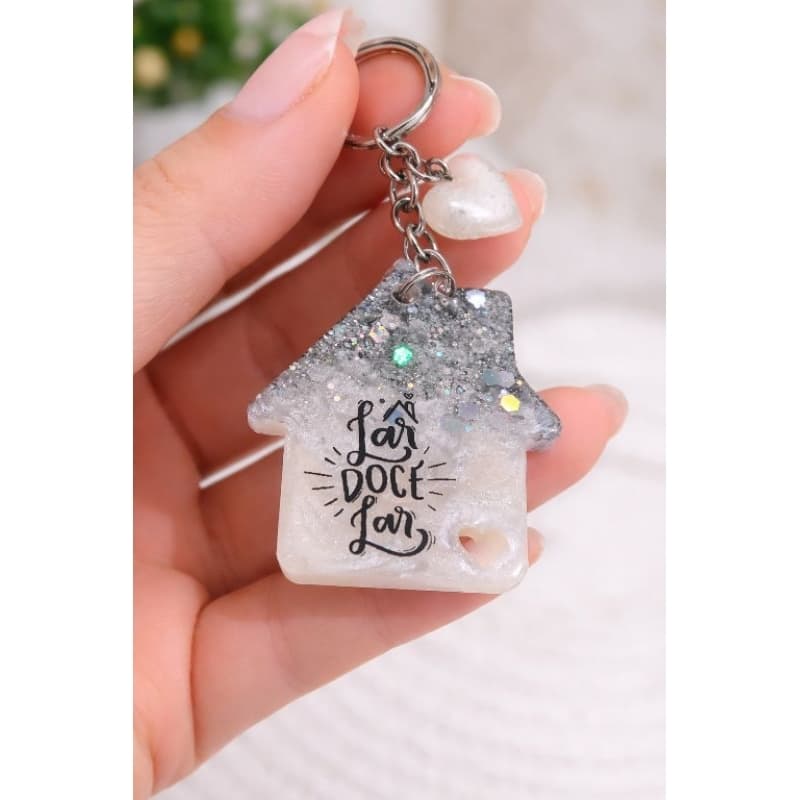 Chaveiro de Resina Personalizado Casa | Lembrancinha Personalizada com Nome, Frase e Cor | Feito Sob Encomenda