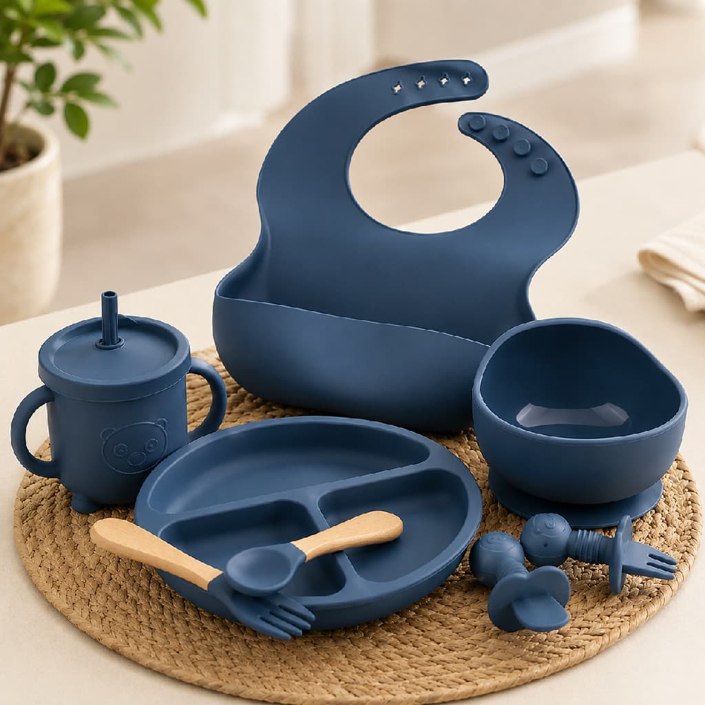 Kit Alimentação Bebê Silicone 8 Peças com Ventosa Babador Prato Tigela Copo Talheres BLW