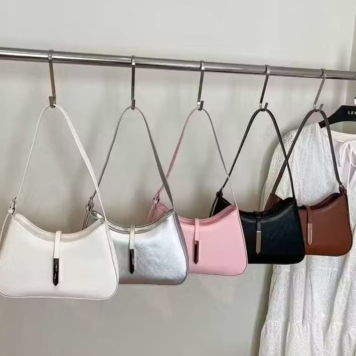 Bolsa feminina estilo Baguete lisa com alça ombro