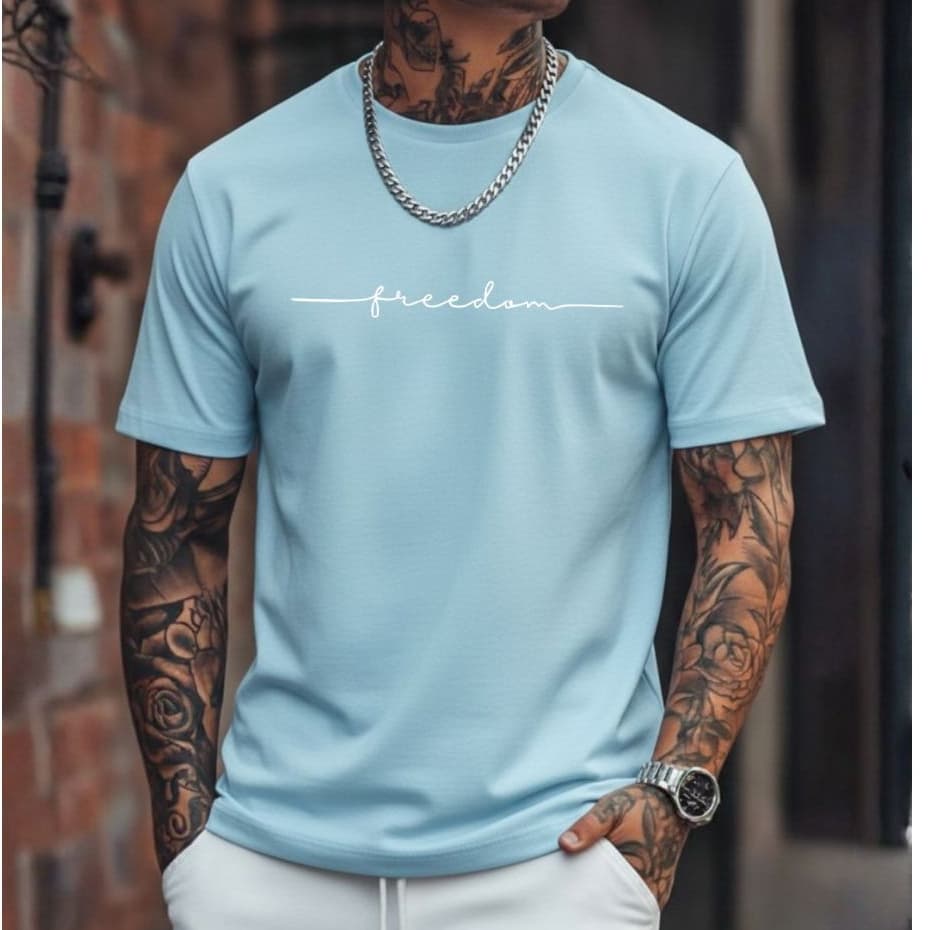 Camiseta Casual Masculina com Estampado Freedom - Manga Curta, Gola Redonda, Leve e Respirável