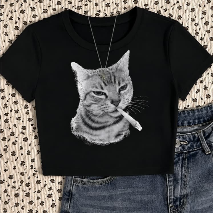 Cropped Feminino Estampado Gato Preto Manga Curta Estilo Y2K Streetwear