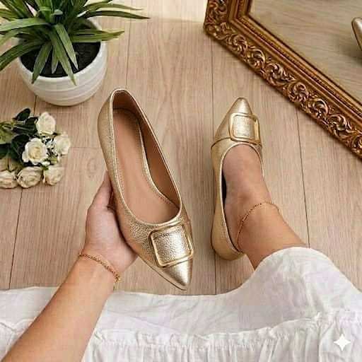 Sapatilha Feminina Confortável Dourado Luxo Elegante Sapato Feminino Mocassim Bico Fino Enfeite