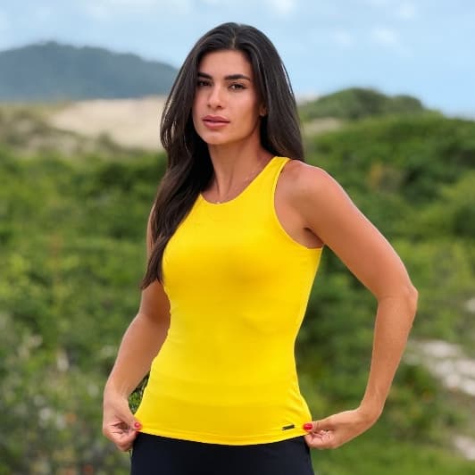 Regata Feminina Poliamida Premium Malha Fria Gola Redonda