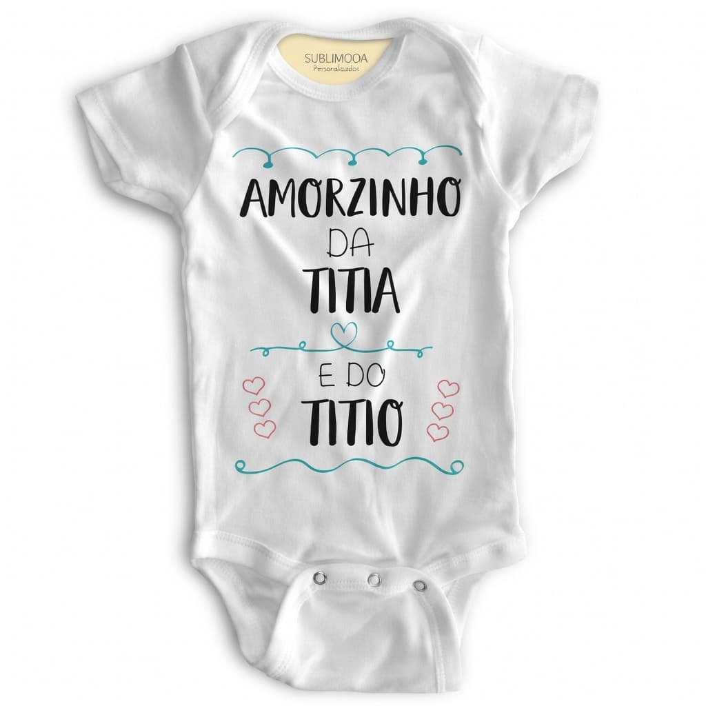 💖 Body Bebê Personalizado - Amorzinho da Titia e do Titio - Poliéster + Elastano - Estica! 👶✨