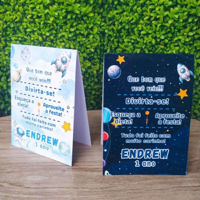 10 a 30 plaquinhas de mesa tema Galaxia espaço menino, decoração centro de mesa lembrancinha.