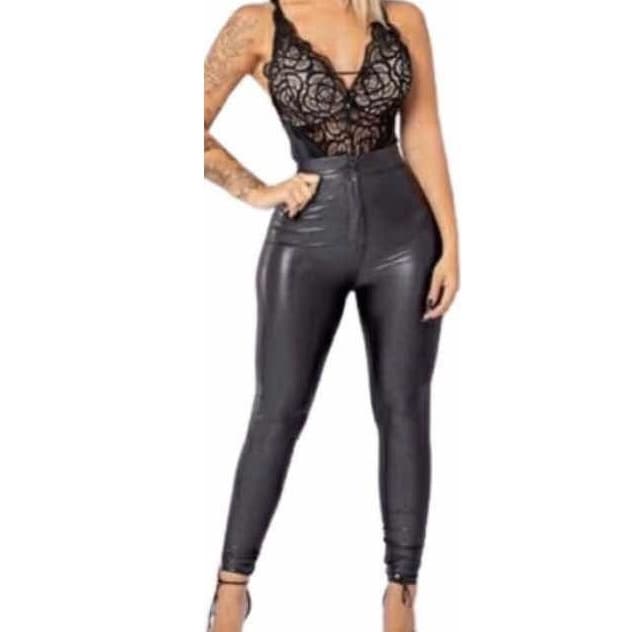 Conjunto BODY Rendado + Calça Cirre Parece Couro Plus SizE CONJUNTO PLUS ZIZE