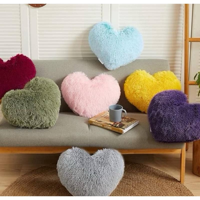 Kit  2 Almofadas Coração Peludinha Luxo Decoração Quarto e Sala Envio Imediato