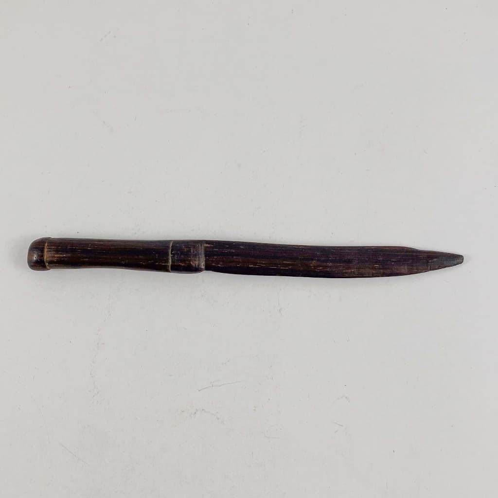 Abridor de cartas antigo de madeira nobre (a)