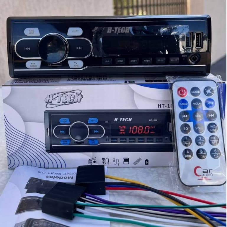 Rádio Som Automotivo H-TECH Bluetooth USB FM Auxiliar MP3 Player Universal