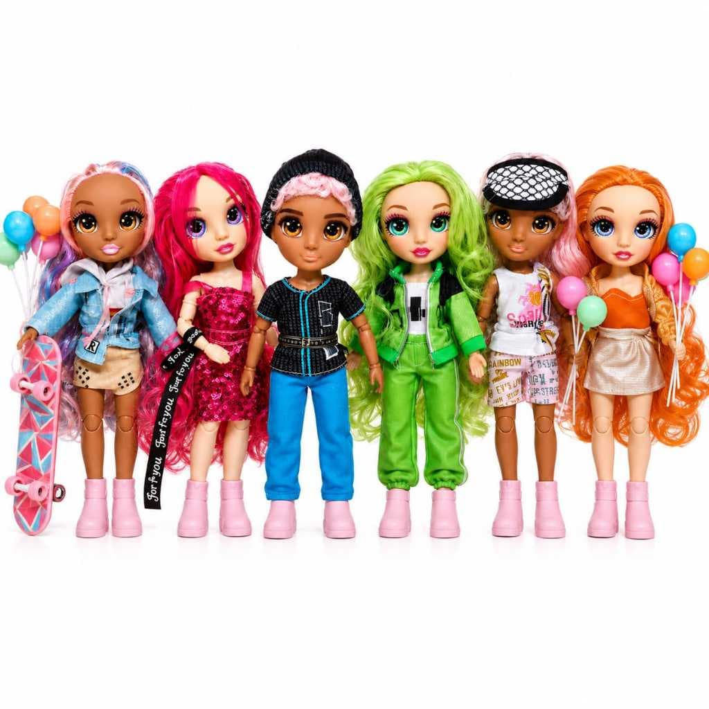 Boneca Rainbow High Junior High Jade Hunter Articulada Acessorio variado
