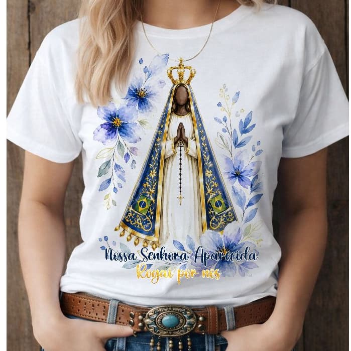 blusa camiseta ROGAI POR NÓS FLORES, NOSSA SENHORA APARECIDA, t-shirt católica feminina padroeira do Brasil plus size