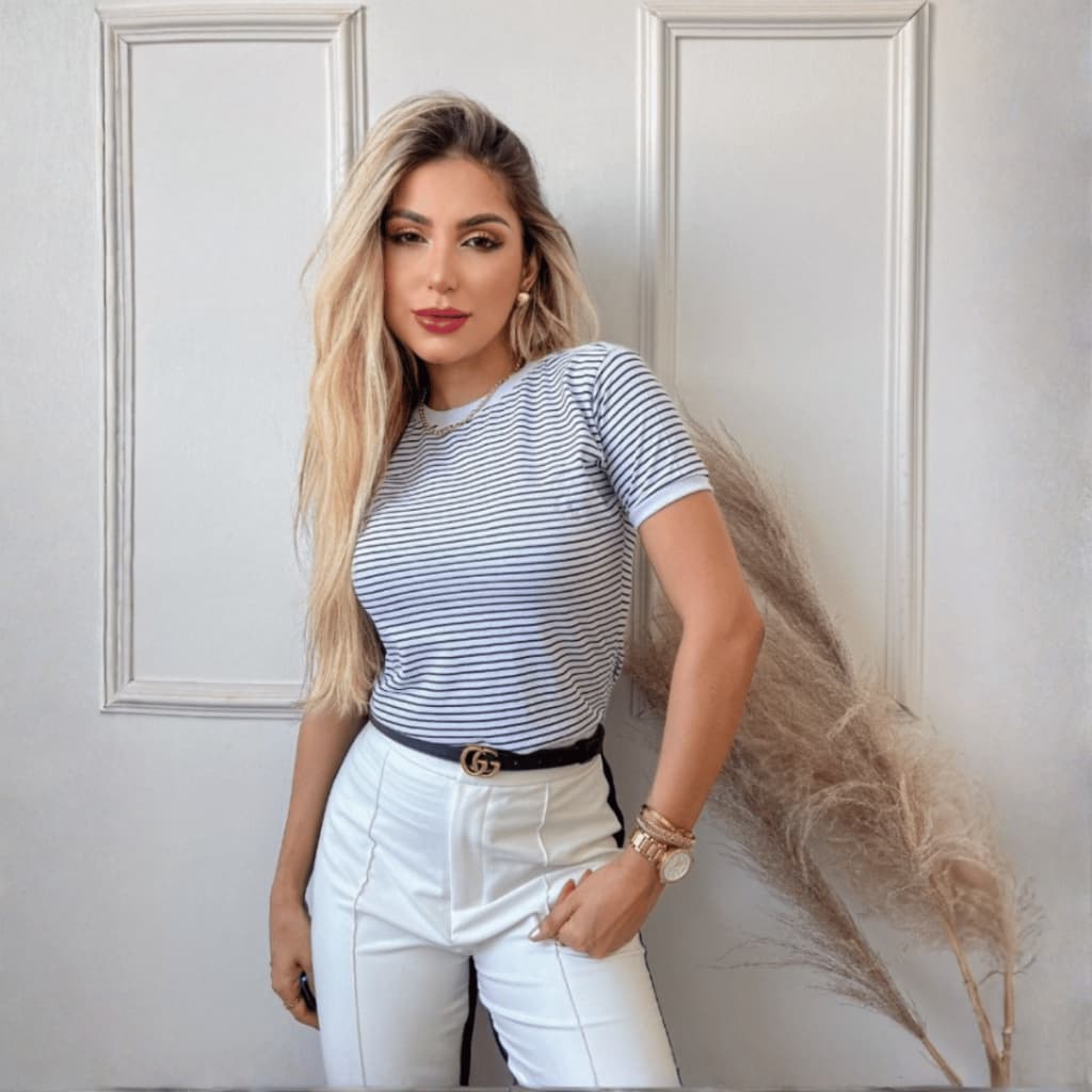 Camiseta Blusa Feminina T-shirt Listrada Algodão Confortável Casual Básica